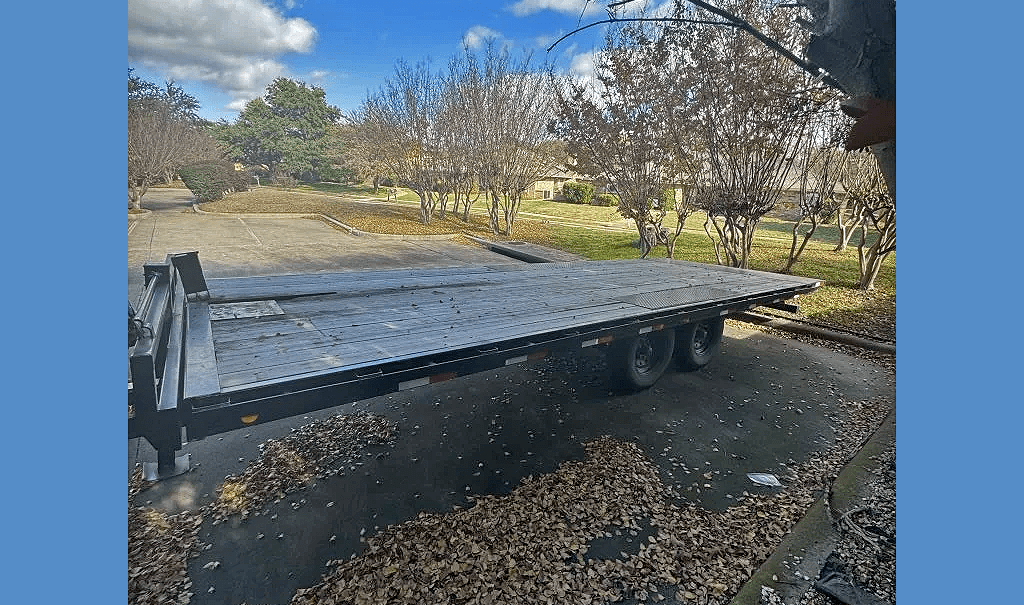 22ft x 8ft Hydraulic Tilt Deckover Flatbed