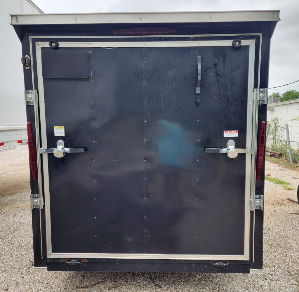 2022 6x10 ENCLOSED TRAILER