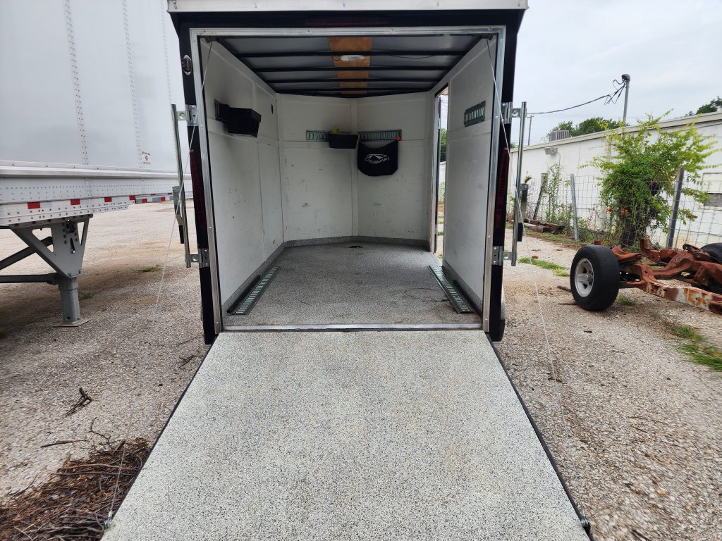 2022 6x10 ENCLOSED TRAILER