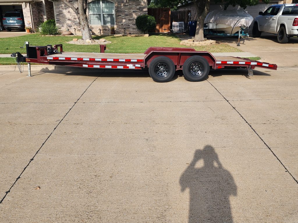 LaCosta 83"x20' Car hauler